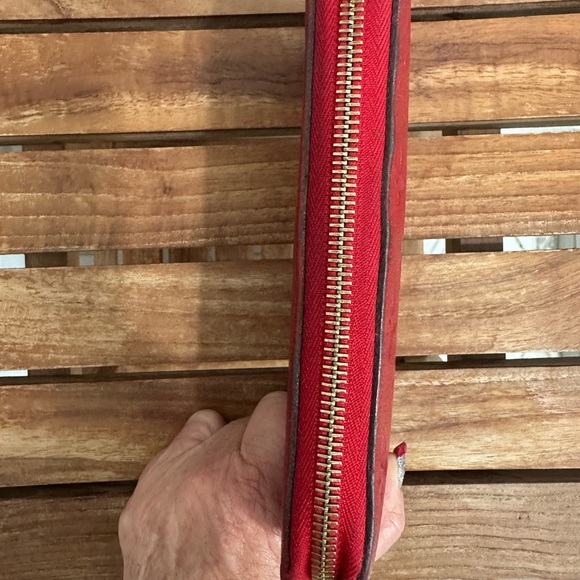 🔥🔥LOUIS VUITTON EMPREINTE CLEMENCE ZIPPY WALLET - Picture 2 of 6